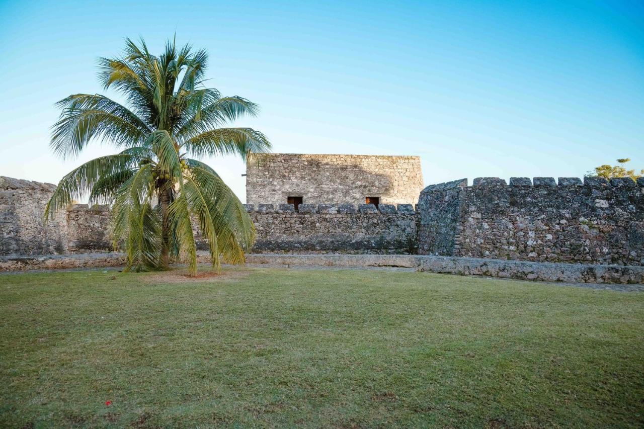 Hotel Naomi City Center Bacalar Esterno foto