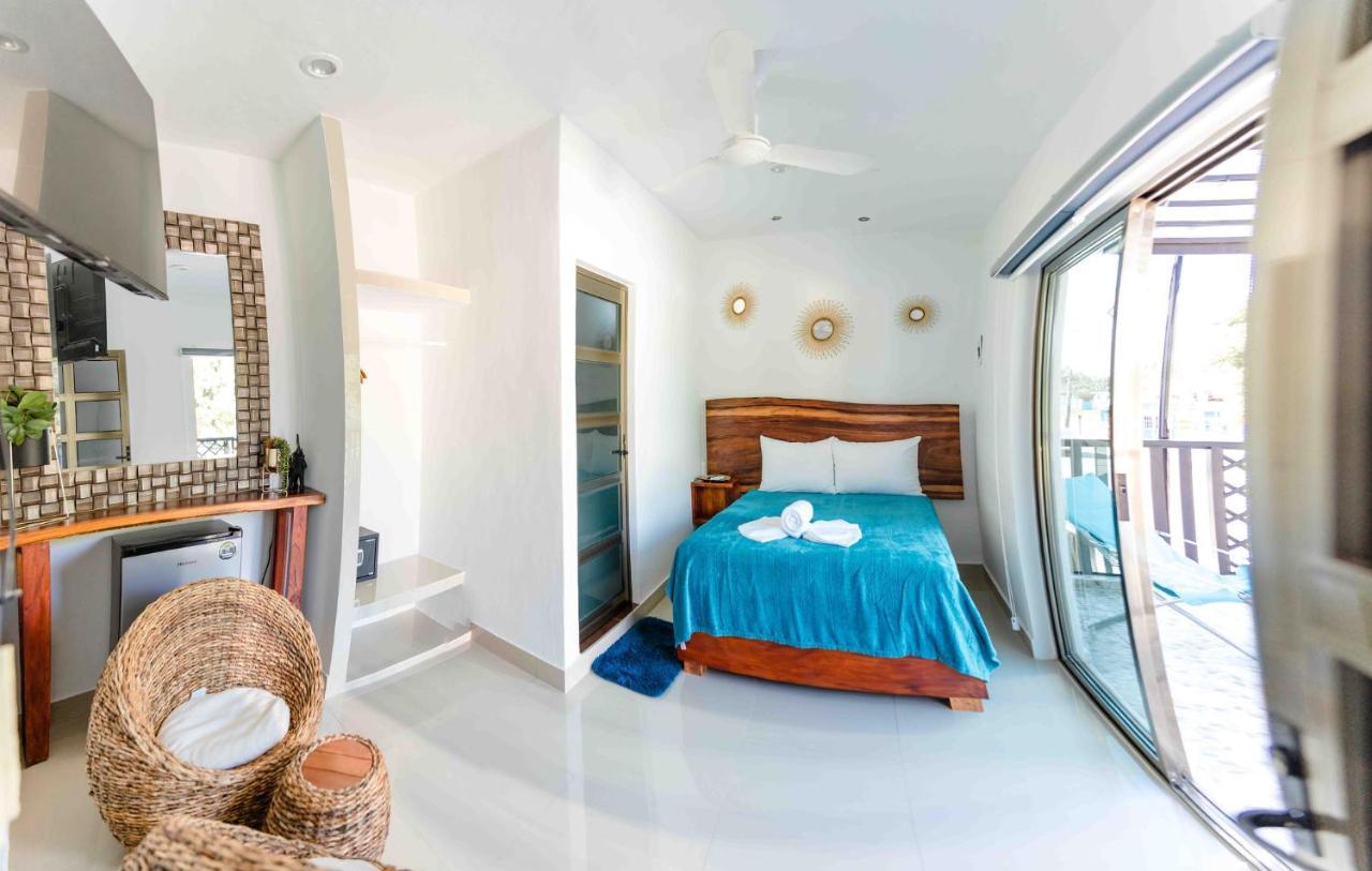 Hotel Naomi City Center Bacalar Esterno foto