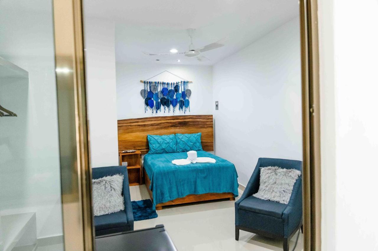 Hotel Naomi City Center Bacalar Esterno foto