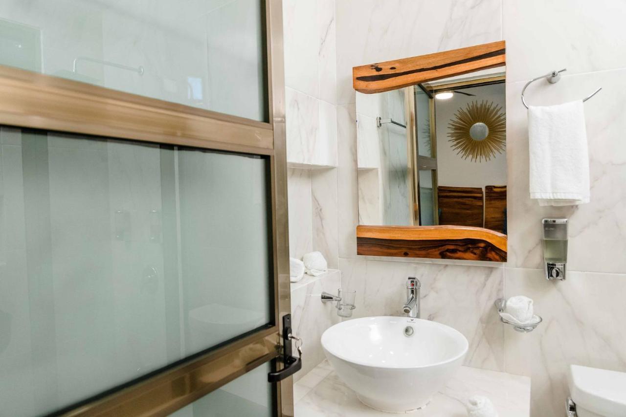 Hotel Naomi City Center Bacalar Esterno foto